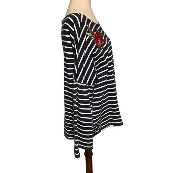 Black & White Striped Floral Embroidered Top XL - Picture 6 of 13